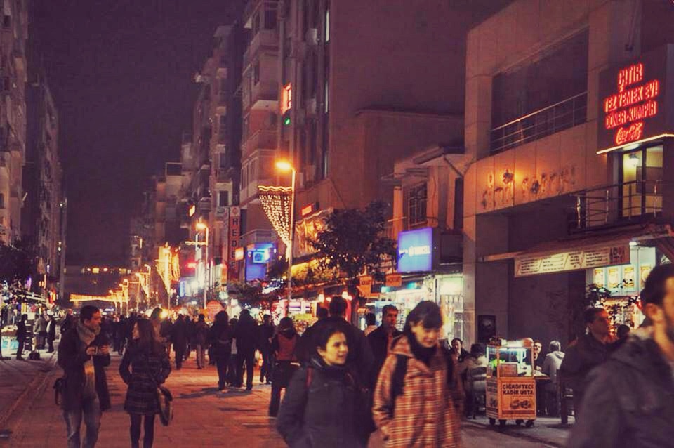 Kıbrıs Şehitleri Caddesi